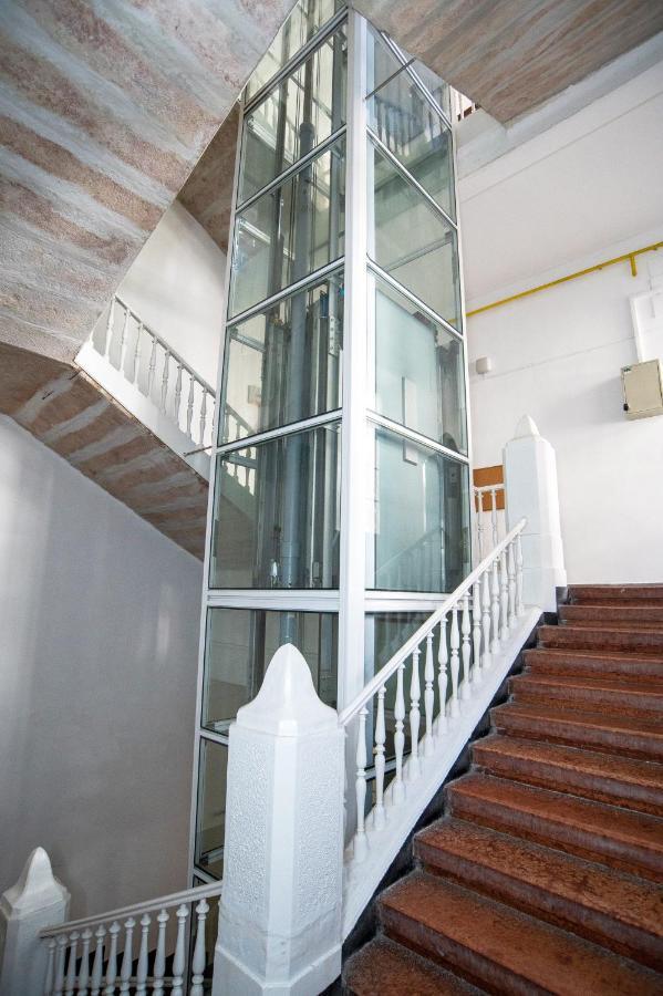 Charming Flat Close To Danube And 4-seasons Budapeste
